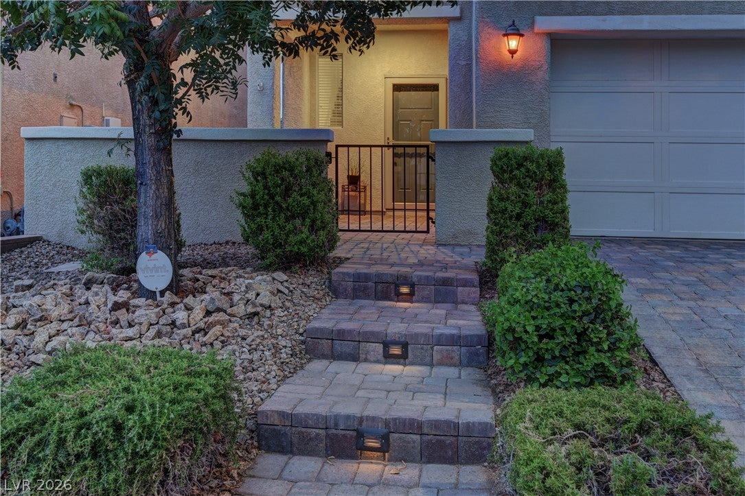 9667 Treeline Run Avenue