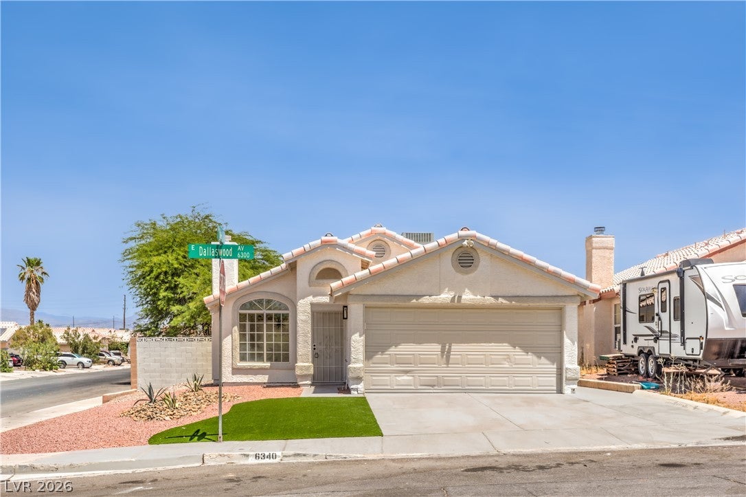 6340 Dallaswood Lane