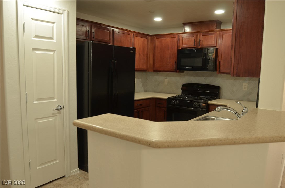 6868 Sky Pointe Drive 1107