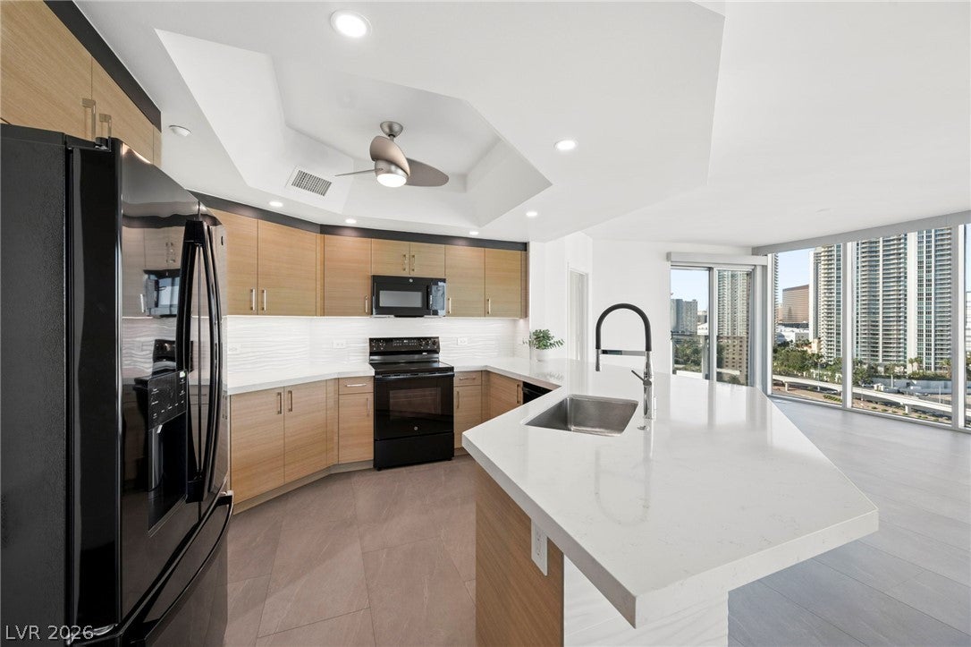 322 Karen Avenue 1408