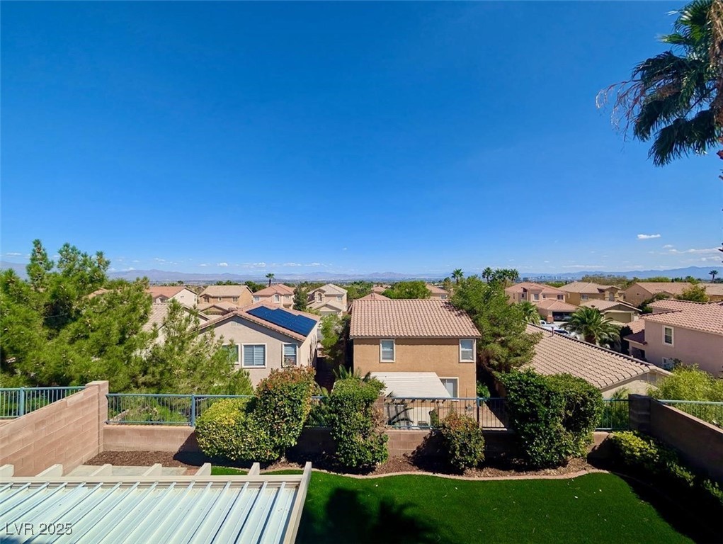 Las Vegas, Nevada 89144, United States, 4 Bedrooms Bedrooms, ,3 BathroomsBathrooms,Residential,Active,220365