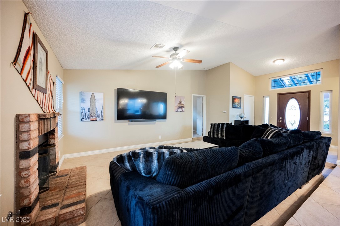 2823 Landau Court, Henderson, Nevada image 8