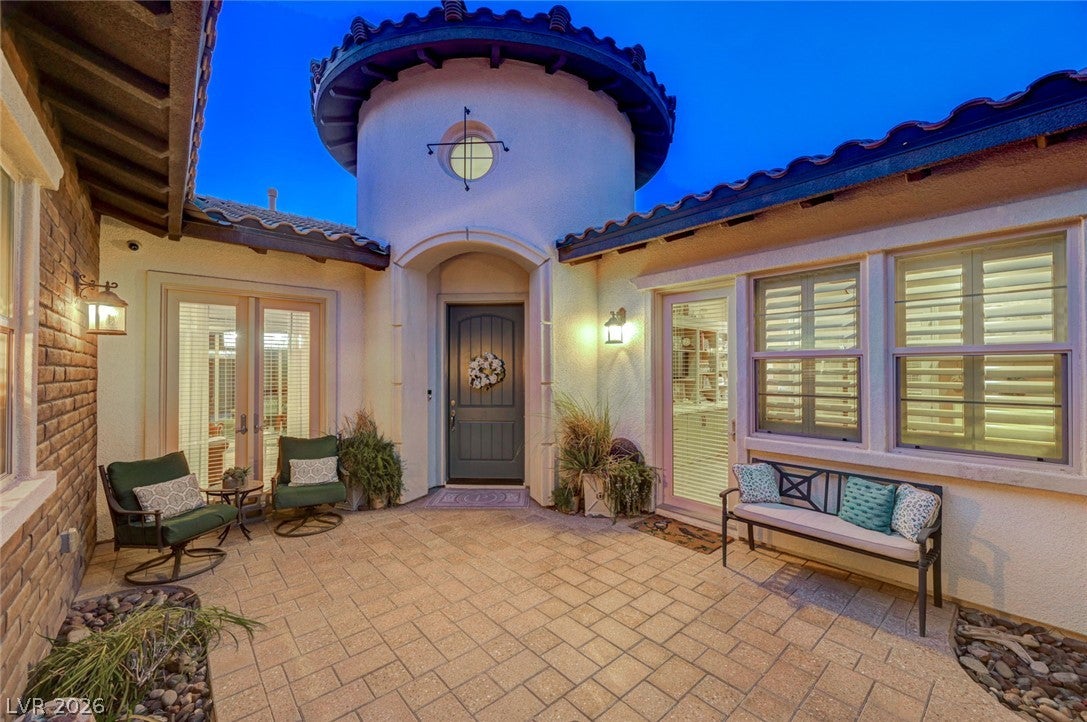 Properties 3 81 Navarra Canyon Court