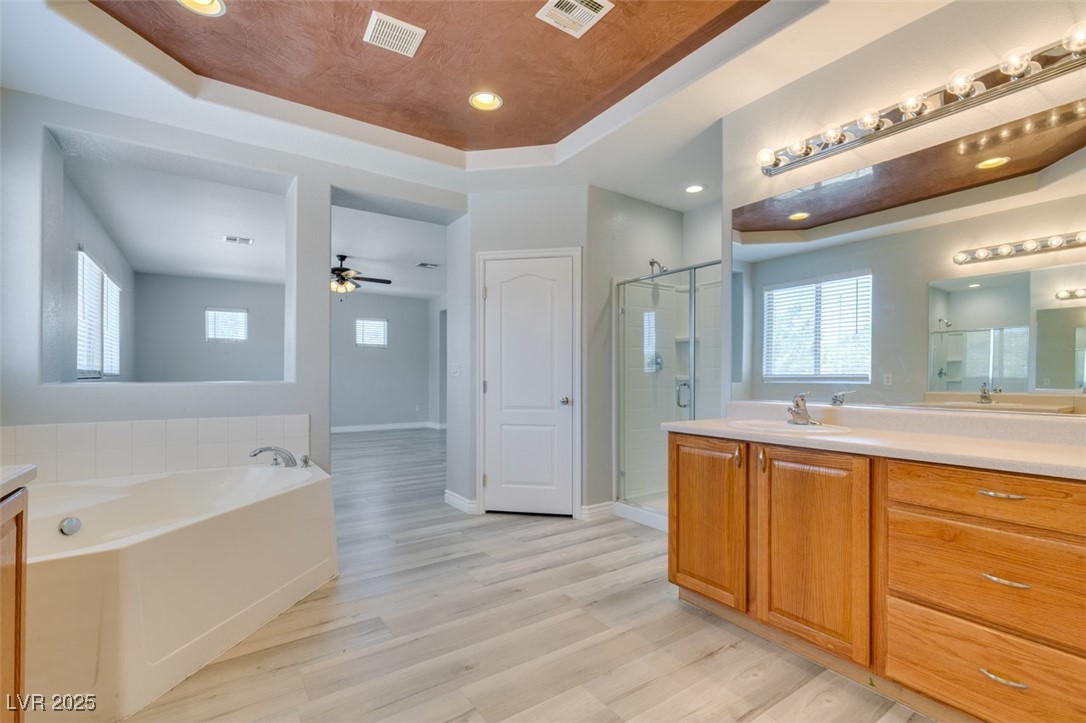 North Las Vegas, Nevada 89032, United States, 4 Bedrooms Bedrooms, ,3 BathroomsBathrooms,Residential,Active,160250