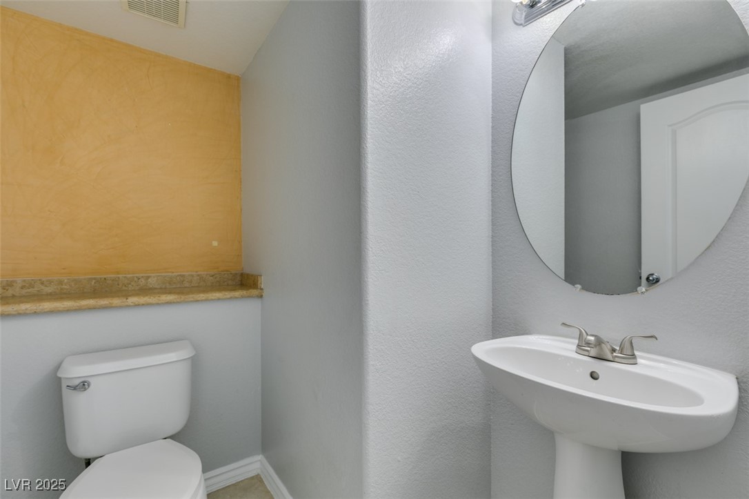 North Las Vegas, Nevada 89032, United States, 4 Bedrooms Bedrooms, ,3 BathroomsBathrooms,Residential,Active,160250