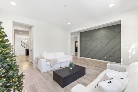 2349 Via Alicante Henderson NV 89044