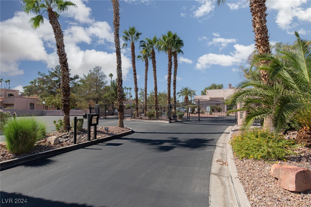 5334 Runningbrook Road, Las Vegas, Nevada image 3