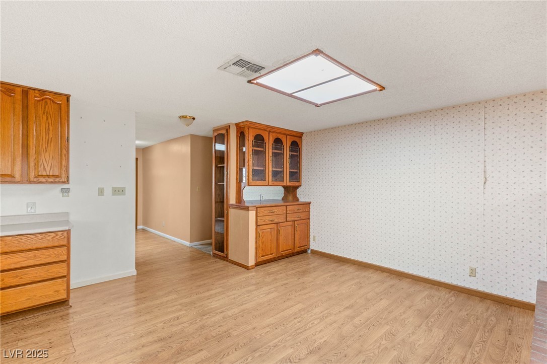 Las Vegas, Nevada 89146, United States, 3 Bedrooms Bedrooms, ,2 BathroomsBathrooms,Residential,Active,134667