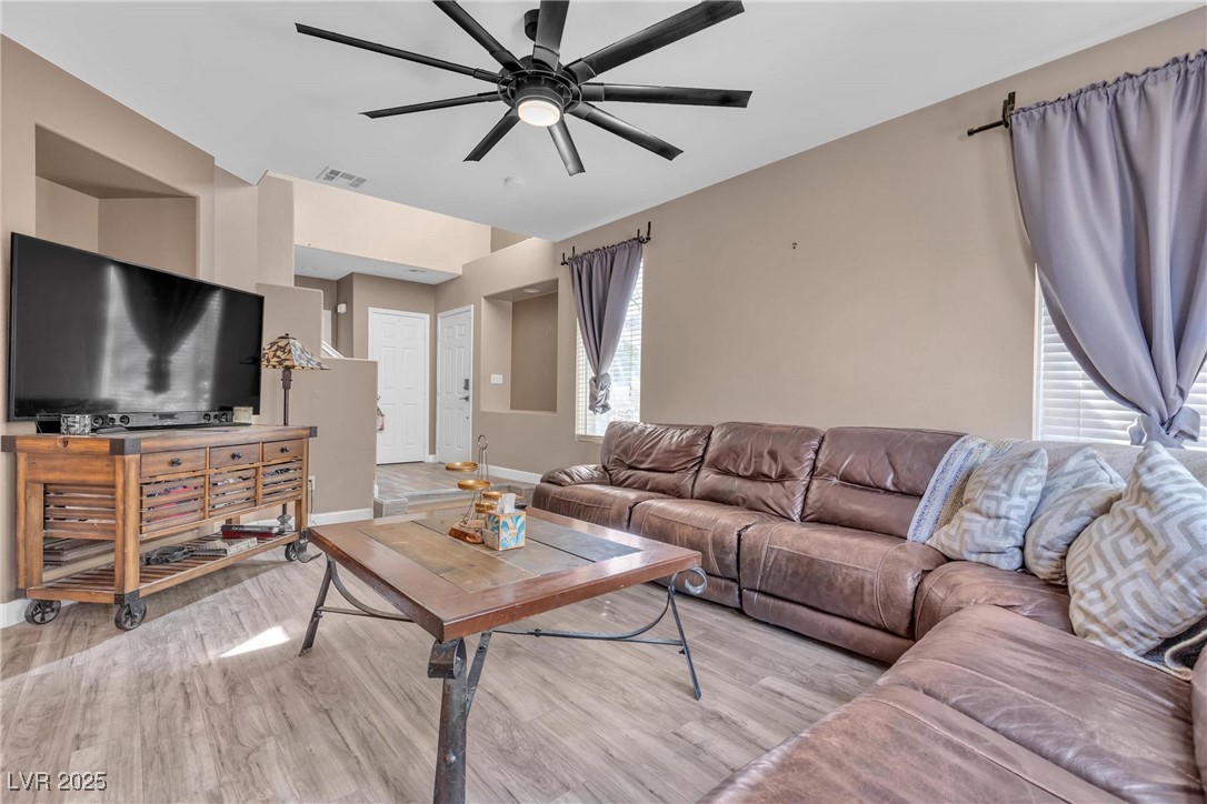 223 Positive Point Street, Henderson, Nevada image 7