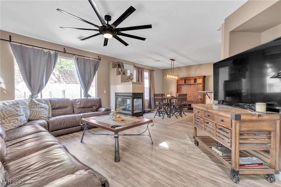 223 Positive Point Street, Henderson, Nevada image 5