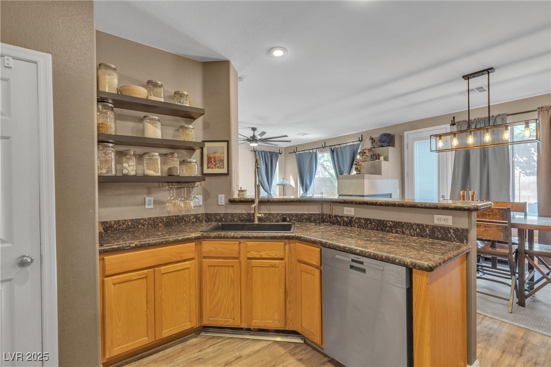 223 Positive Point Street, Henderson, Nevada image 11