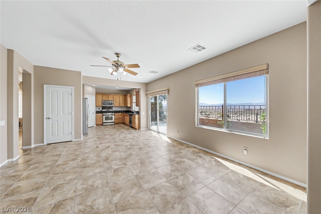 2356 Rue Bienville Way