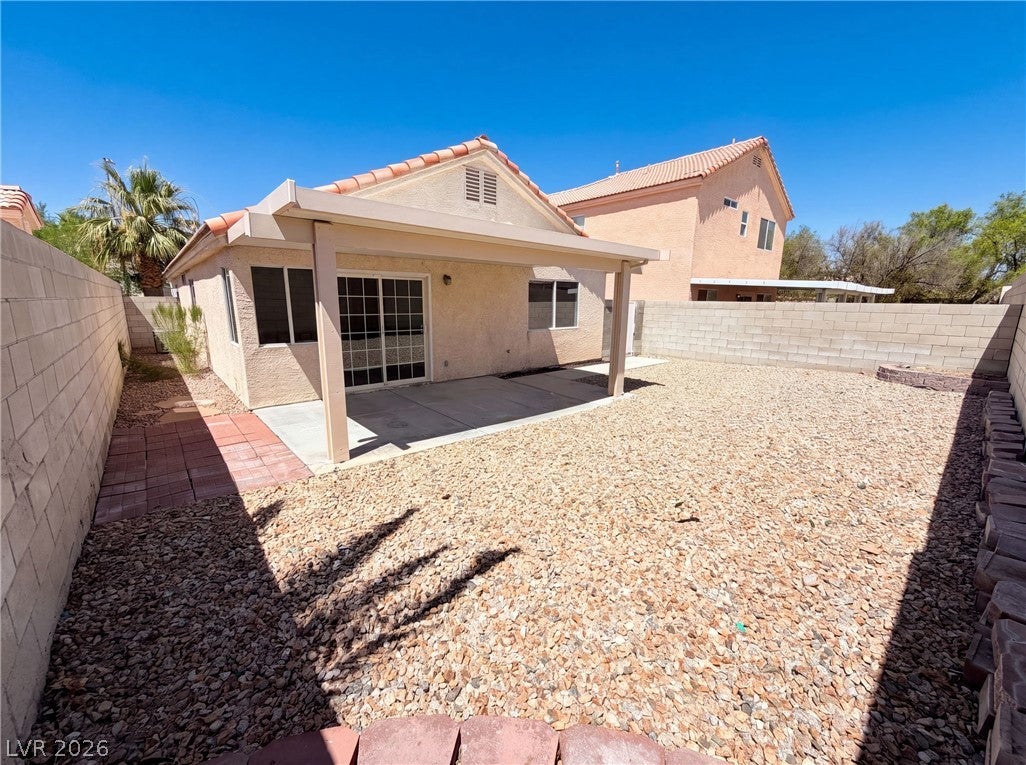 9121 Indian Breeze Drive