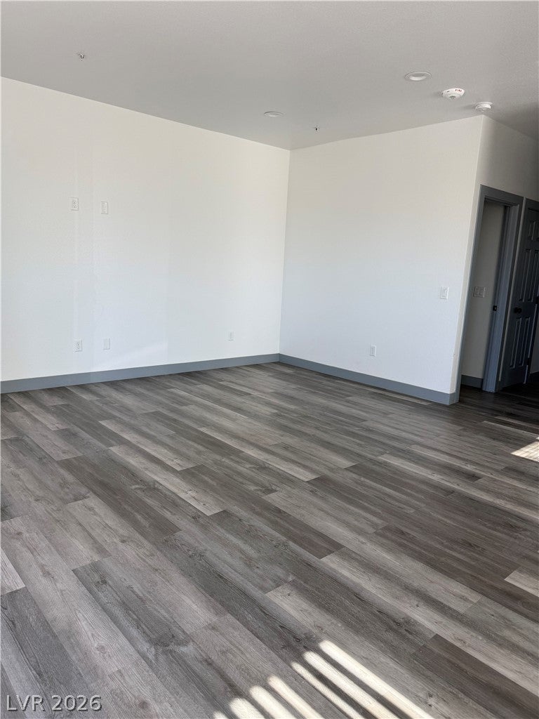 388 Erin Street 4