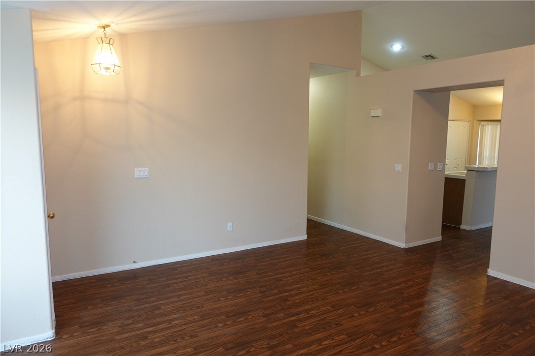 715 SECLUSION GLEN Avenue