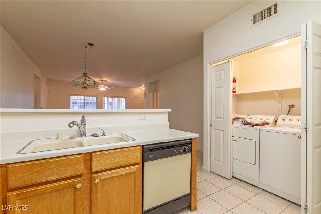 2152 Turquoise Ridge Street #105, Las Vegas, Nevada image 7