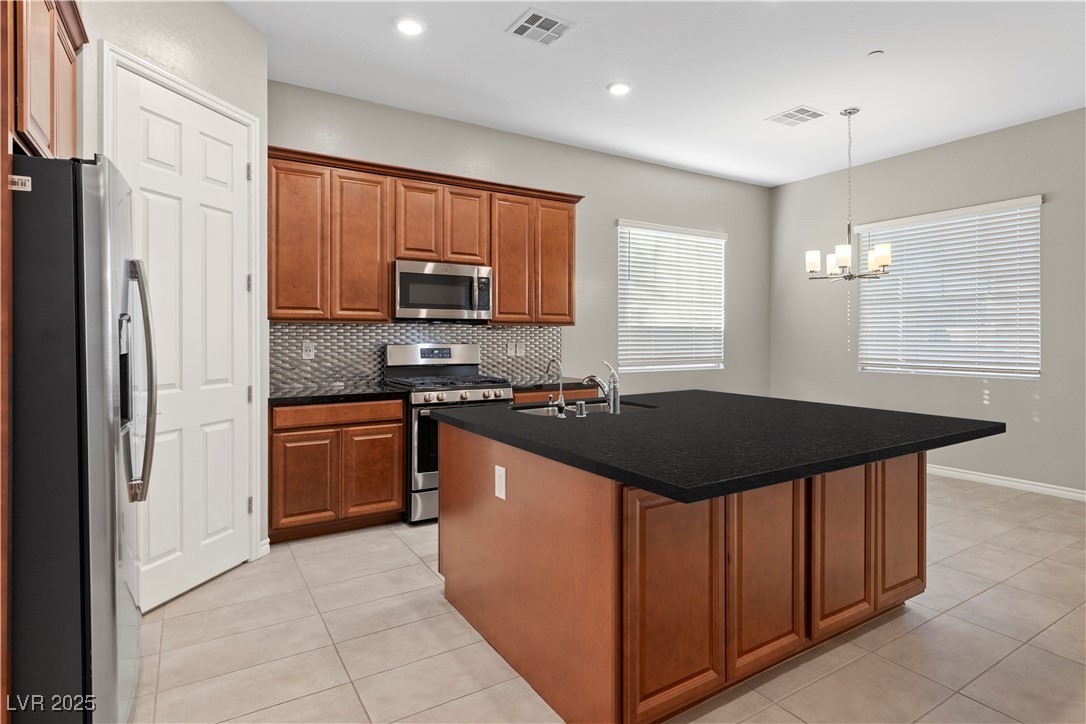 208 Coltrane Canyon Avenue