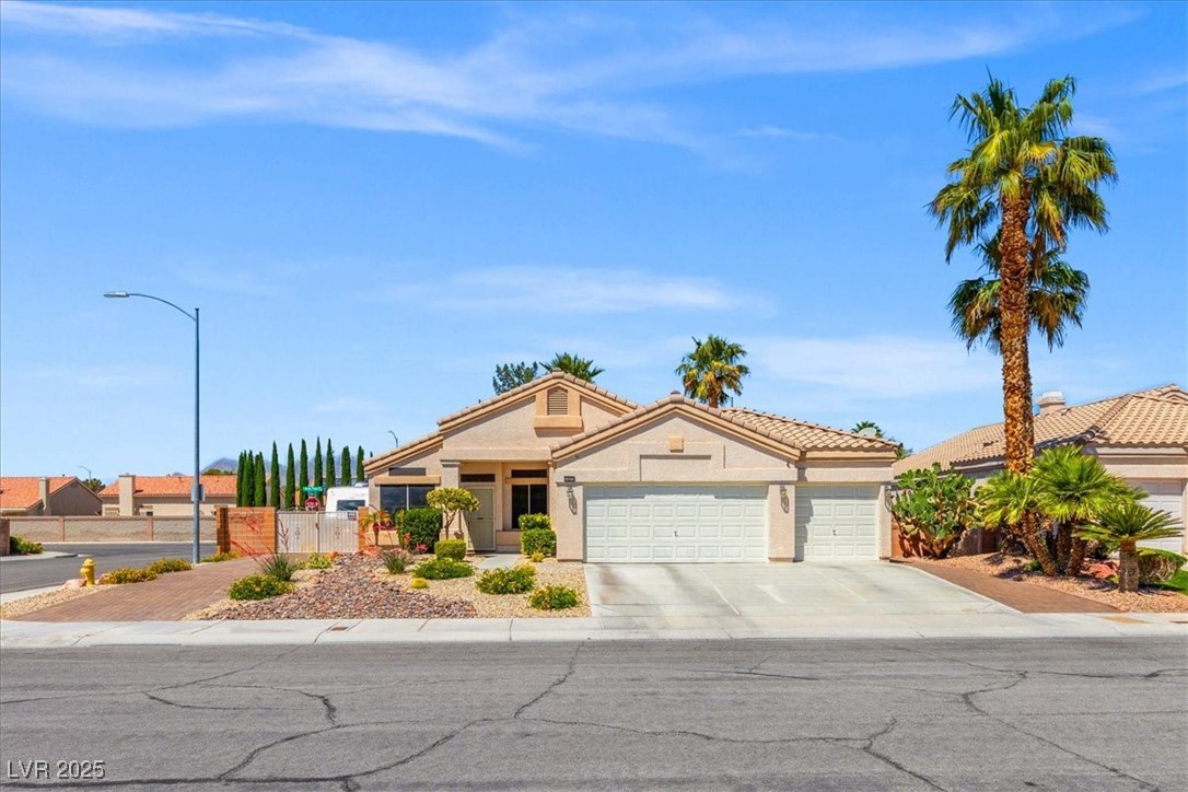 5421 Tourmaline Street, Las Vegas, Nevada image 1