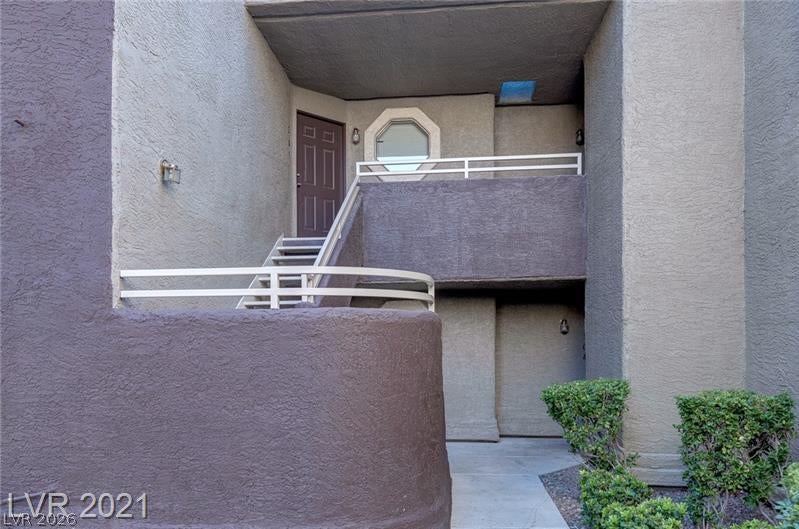 5020 S Rainbow Boulevard 204