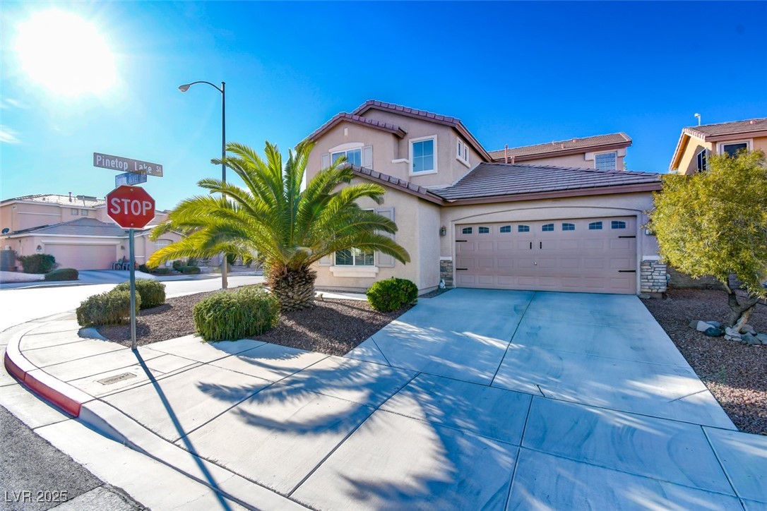 988 Roaring River Avenue
