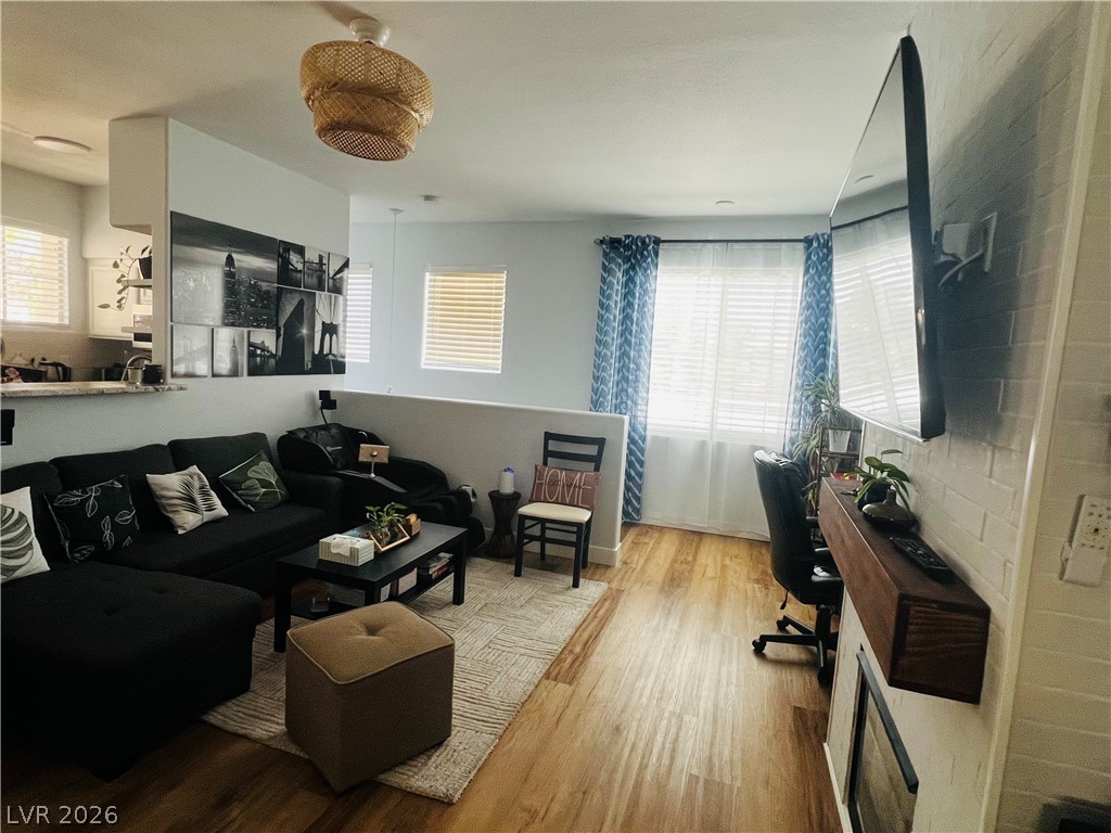 9050 W Warm Springs Road 2077