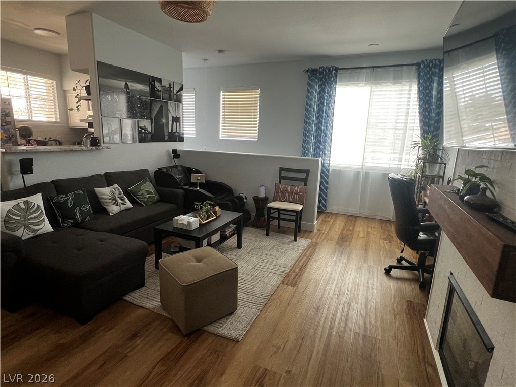 9050 W Warm Springs Road 2077