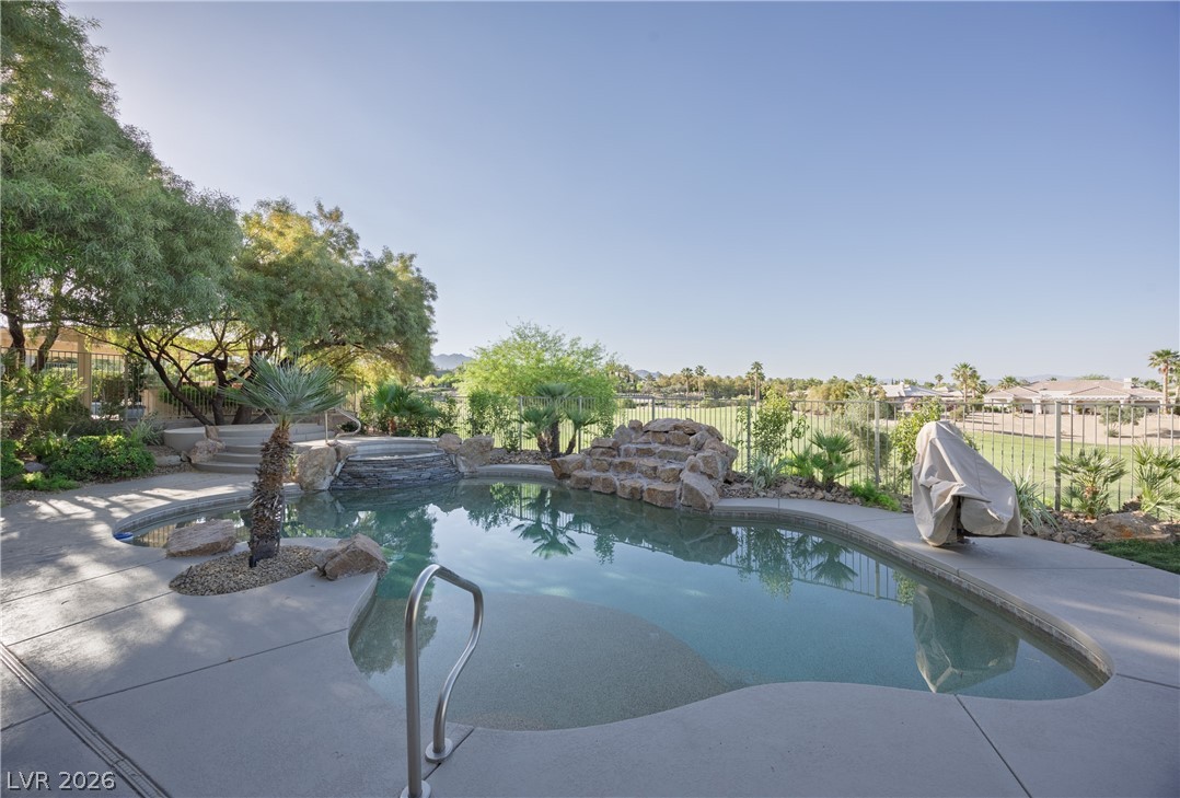 Properties 2 4539 Atlantico Street