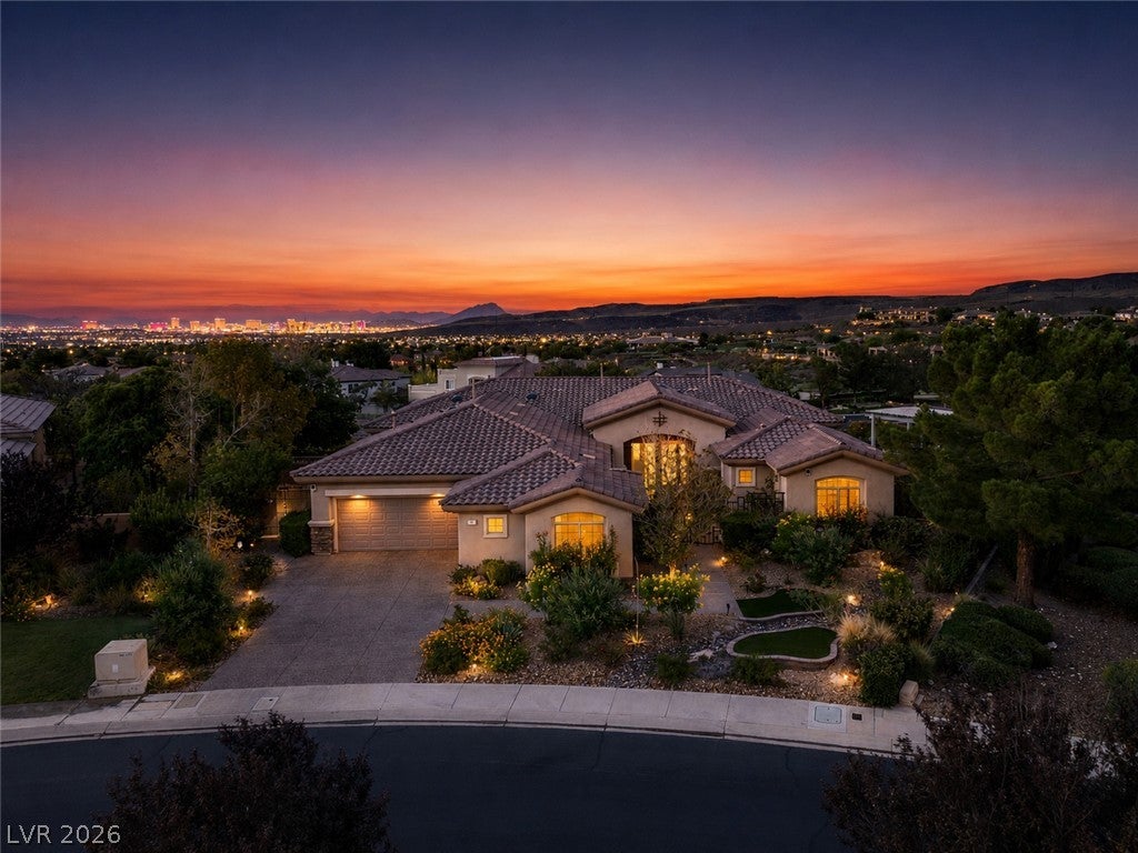 6 Brookridge Drive
