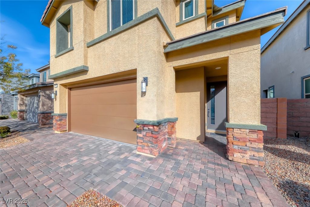 Photo of 936 Lotus Falls Street, Henderson, NV 89052 (MLS # 2742764)