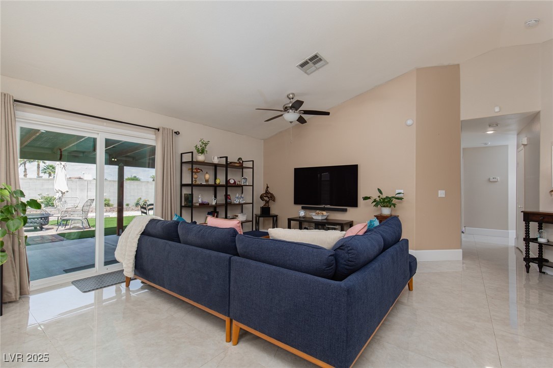 517 Scenic Terra Drive, Henderson, Nevada image 17