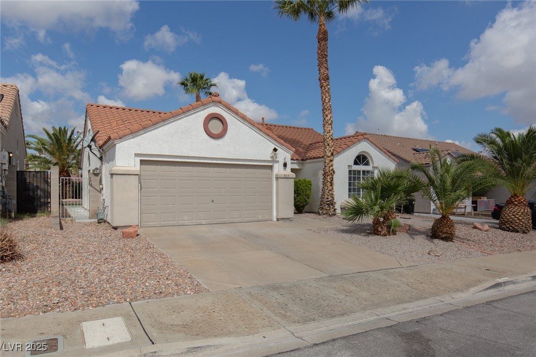 517 Scenic Terra Drive, Henderson, Nevada image 2