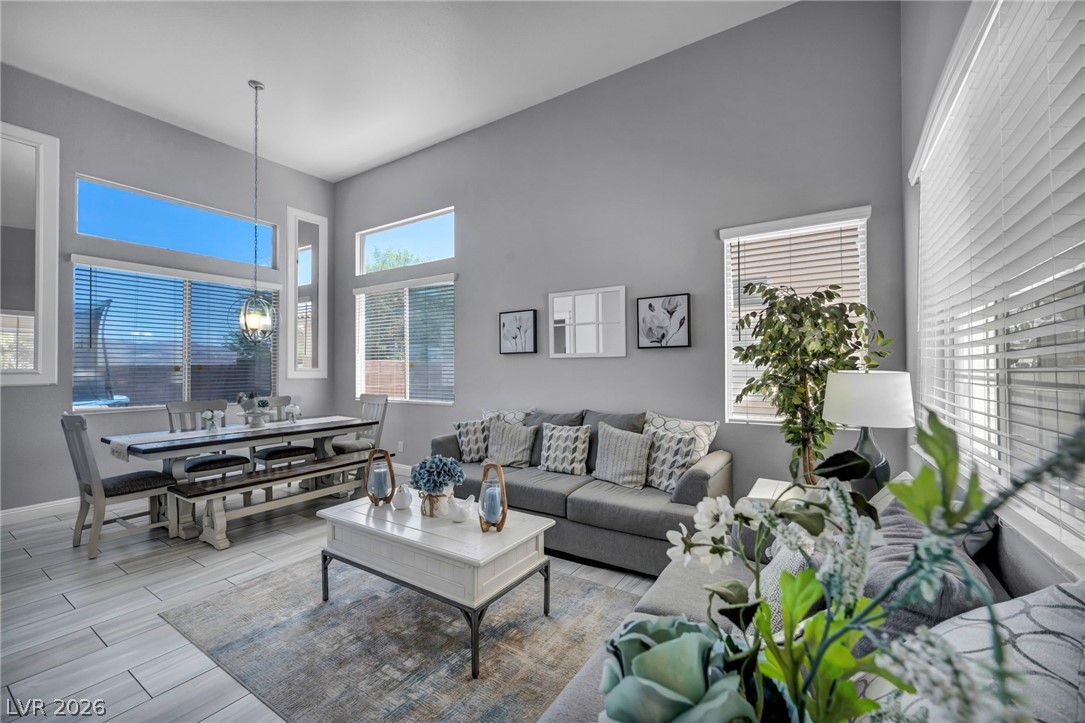 818 Grape Vine Avenue