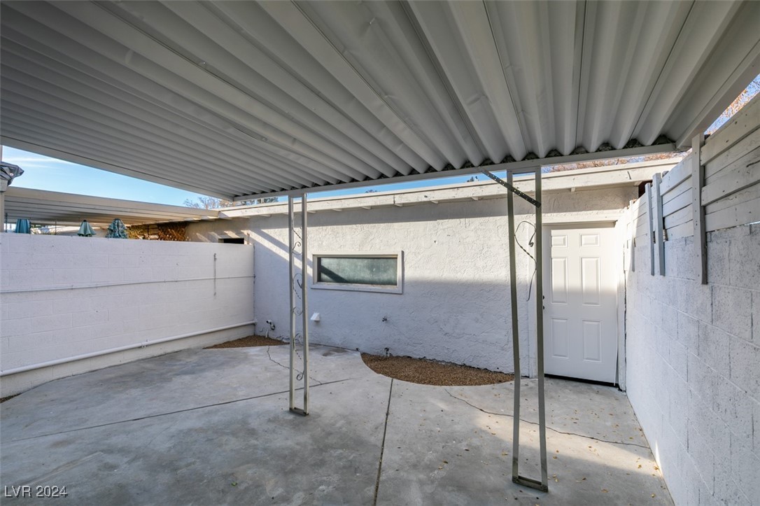 647 Greenbriar Townhouse Way, Las Vegas, Nevada image 37