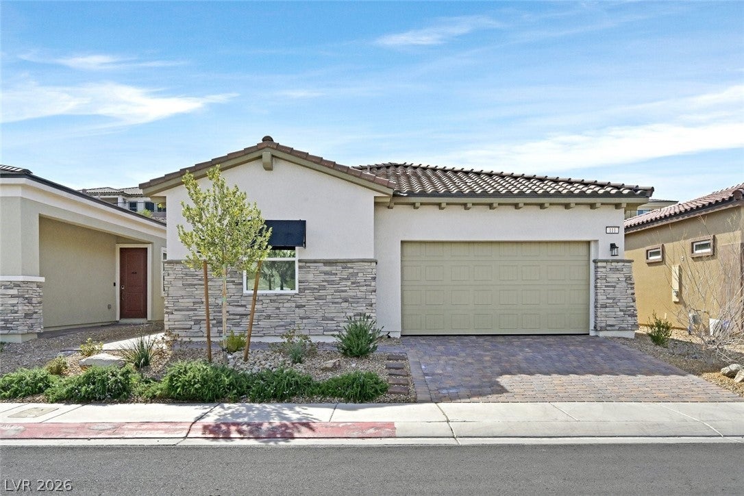 111 Ibiza Lake Drive