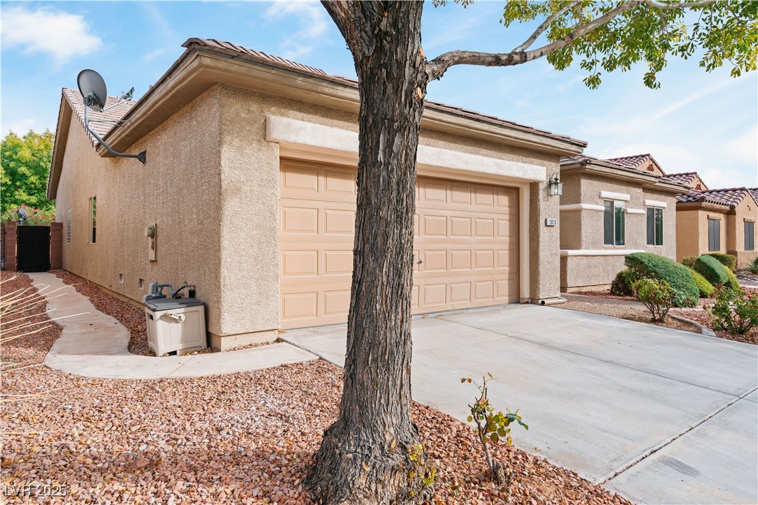 3816 Waynesvill Street