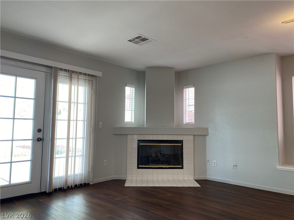 1904 Cedar Bluffs Way