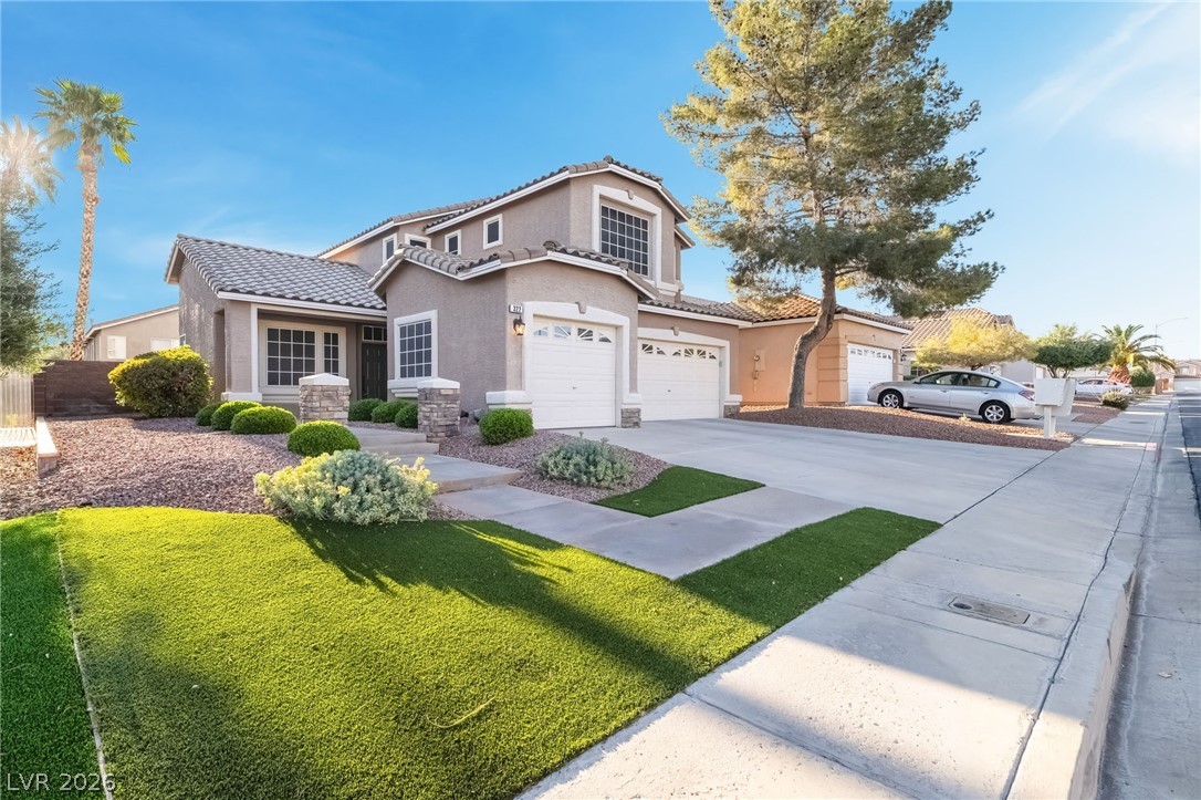 322 Laguna Glen Drive