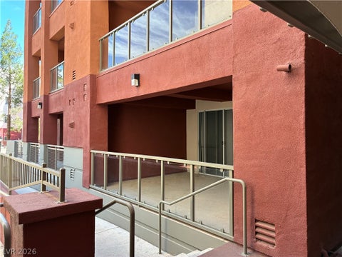 Condo For Rent - 43 E Agate Avenue #405<br/> Las Vegas, NV 89123