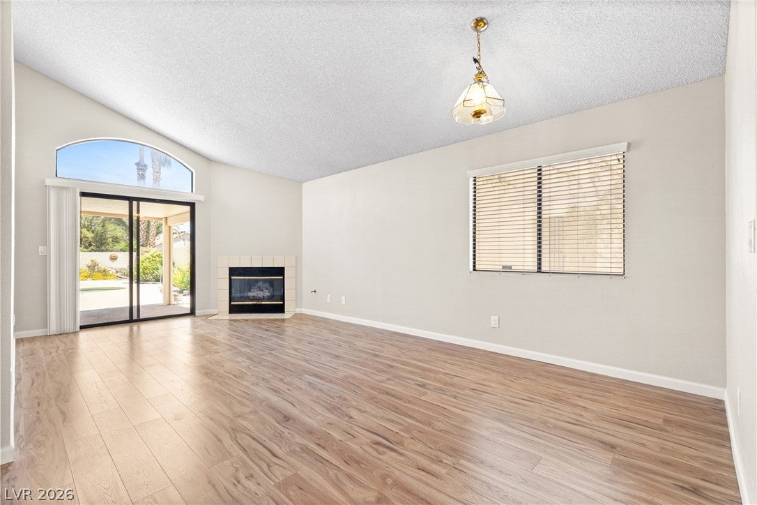 2712 Strathmoor Drive