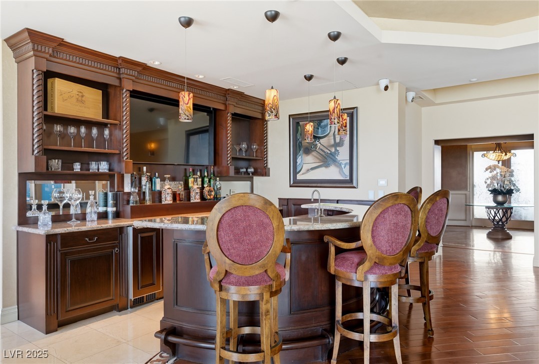 2777 Paradise Road 3701
