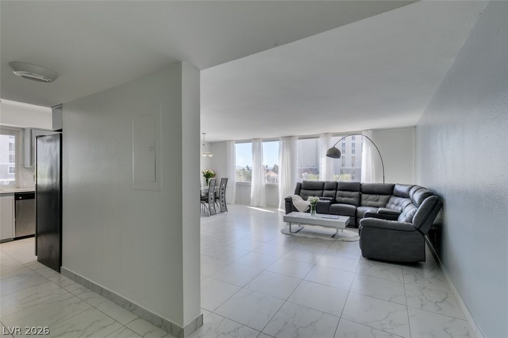 Photo of 205 E Harmon Avenue #511, Las Vegas, NV 89169 (MLS # 2777134)