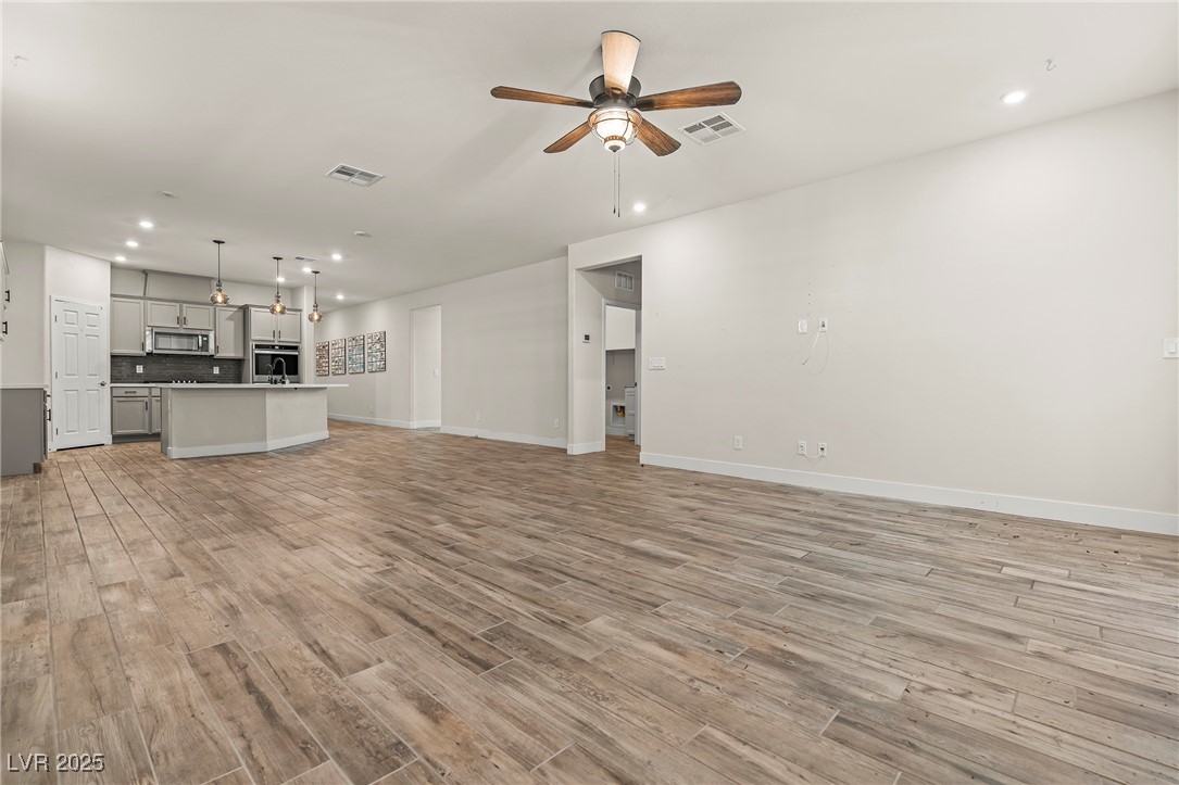 2922 Carothers Court