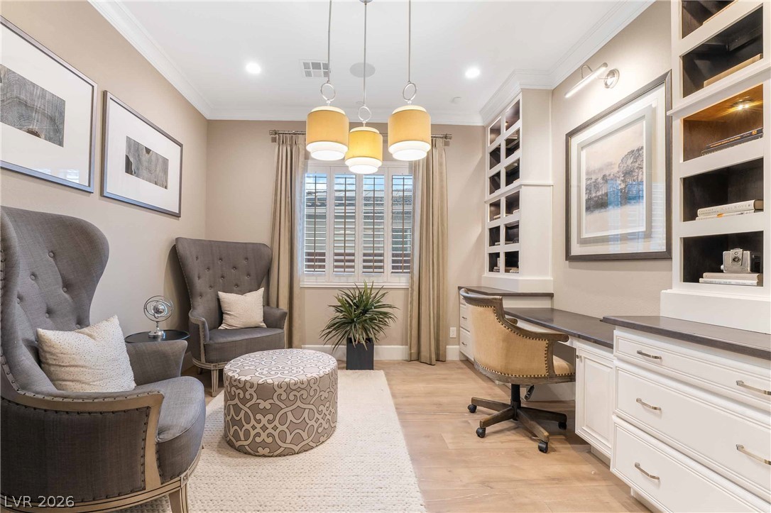 3084 Amoruccio Court