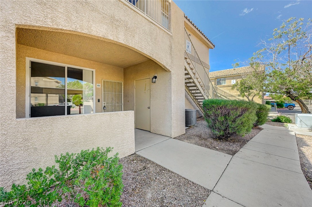 1401 N Michael Way 123