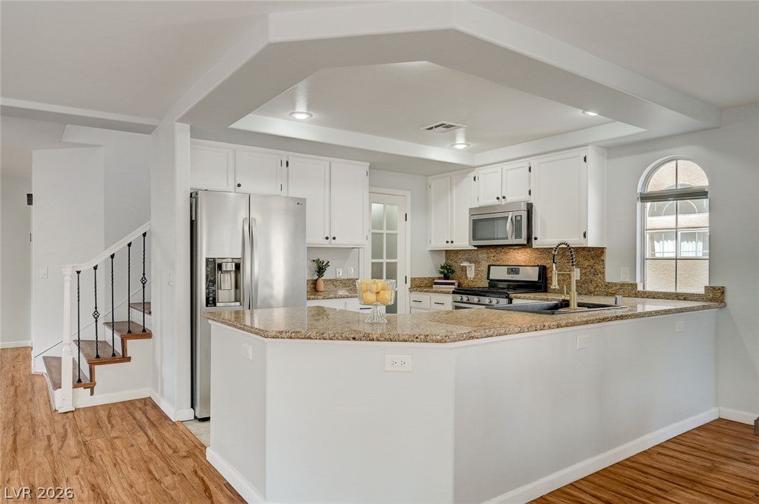 8349 Cretan Blue Lane