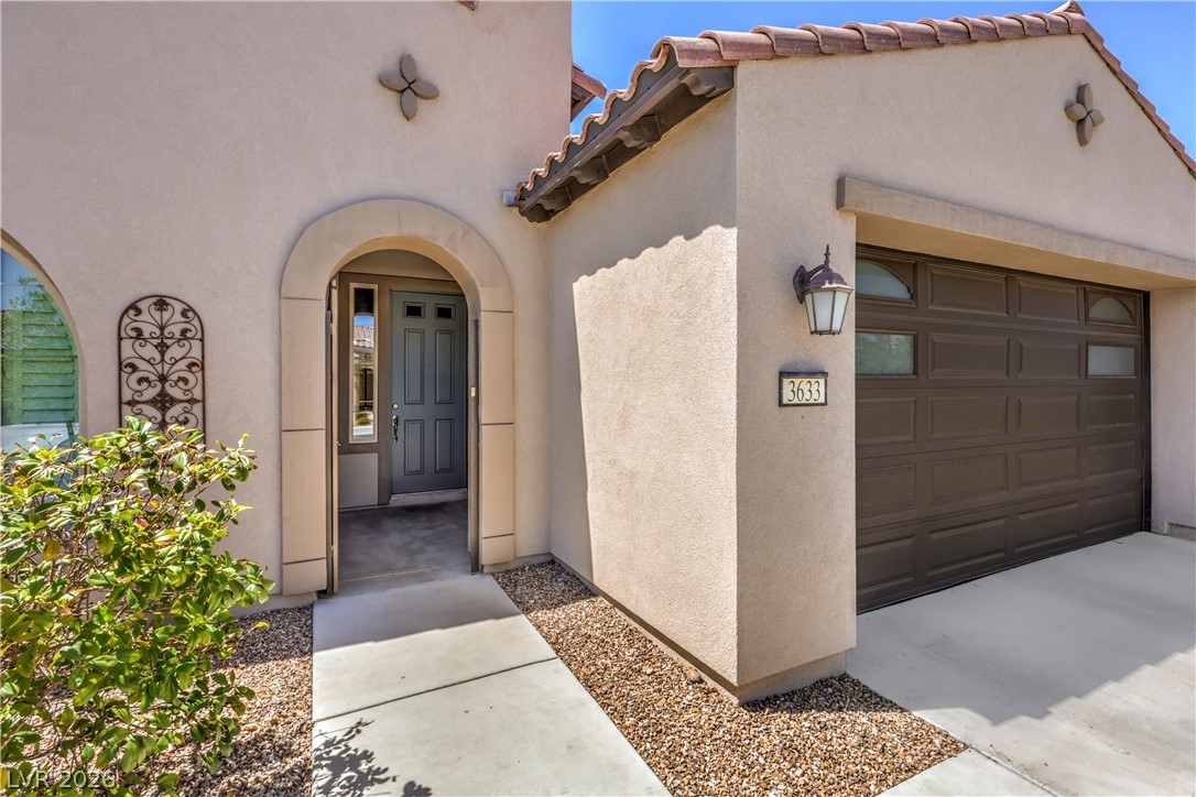 3633 Greenbriar Bluff Avenue
