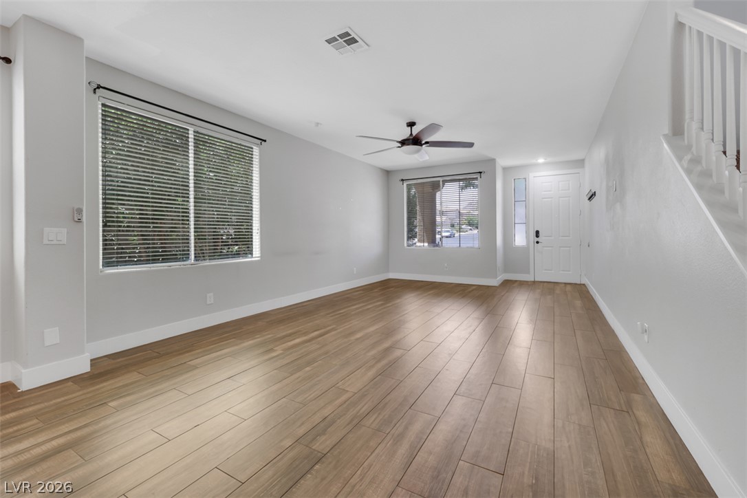 1040 Royal Skyline Street