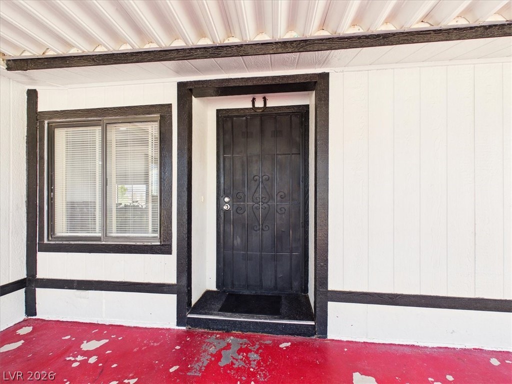 5271 Bonnie Street