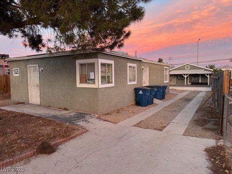 1828 Harvard Street North Las Vegas NV 89030