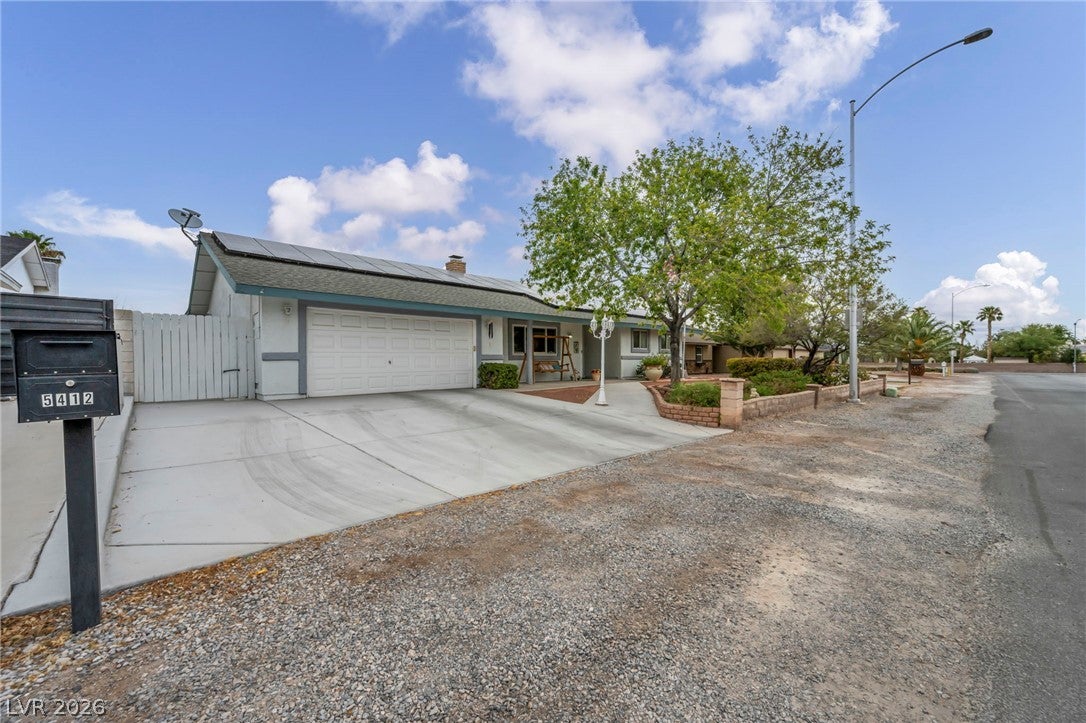 5412 Avenida Vaquero